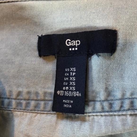 XS Gap Denim Top - Picture 3 of 3